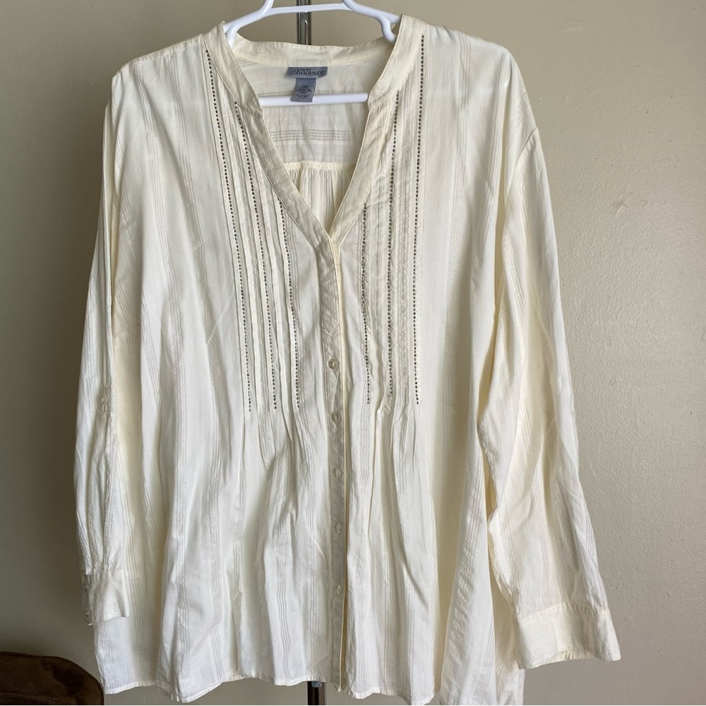 Liz & Me for Catherine’s Cream V-neck Button Front Blouse Plus Size 4X